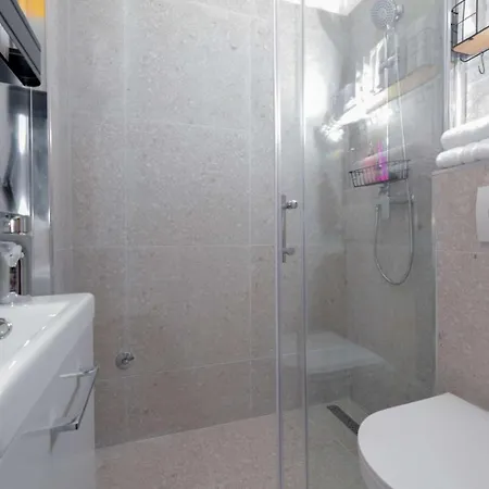 Apartments Lovric Trogir Exterior foto