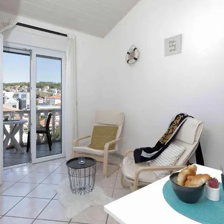 Apartments Lovric Trogir Exterior foto
